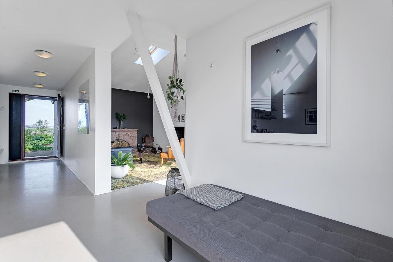 Eyvindarholt Guest house 3*