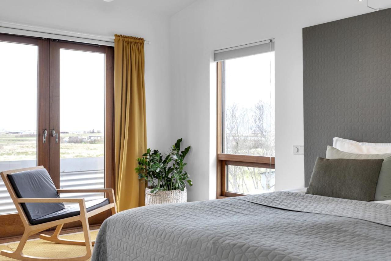 Guest house Eyvindarholt Alftanes